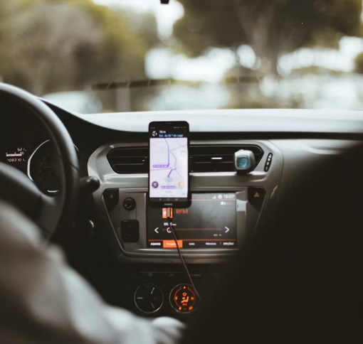 Uber chce nasadit v Evropě robotaxi. Společně s Pony.ai plánuje rozmístit 2000 autonomních vozů