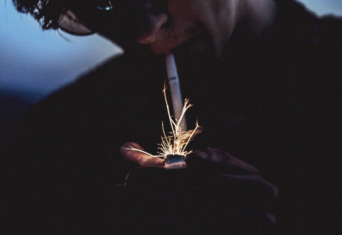 Philip Morris vykazuje silný růst, Powell očekává další snížení sazeb a futures jsou zelené