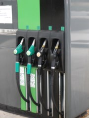 OMV: Sells 99 filling stations in Italy