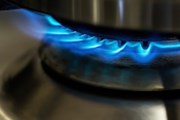 Gazprom vyvezl do EU a Turecka loni méně plynu, než se zavázal, ukazují data Bloombergu
