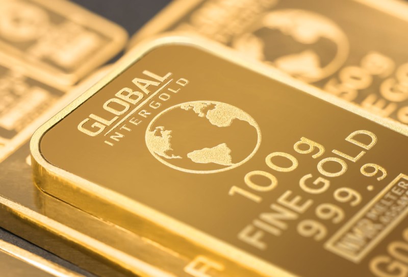 Dnešek patří dluhopisům a zlatu. Akcie sráží dolů strašák technologické války