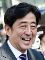 Nejdéle sloužící premiér Japonska Abe odstupuje kvůli zdraví