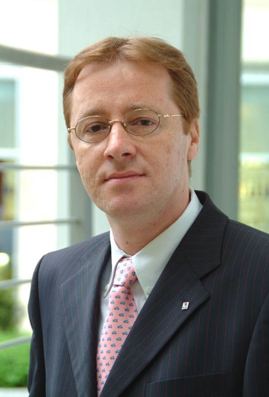 Online rozhovor: Finanční ředitel Komerční banky Pavel Čejka!