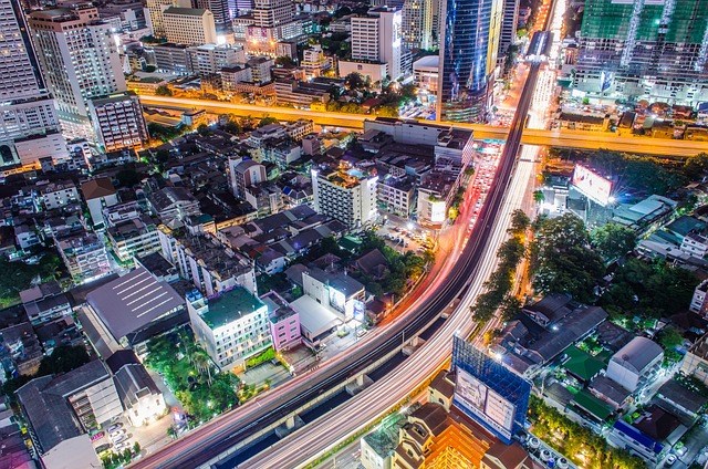 Po inflačním překvapení jsou trhy na rozcestí, říká expertka z Invesco. Tady jsou její argumenty pro i proti vrcholící inflaci