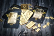 Výkyvy na zlatu a nečekaný vítěz na tomto drahém kovu