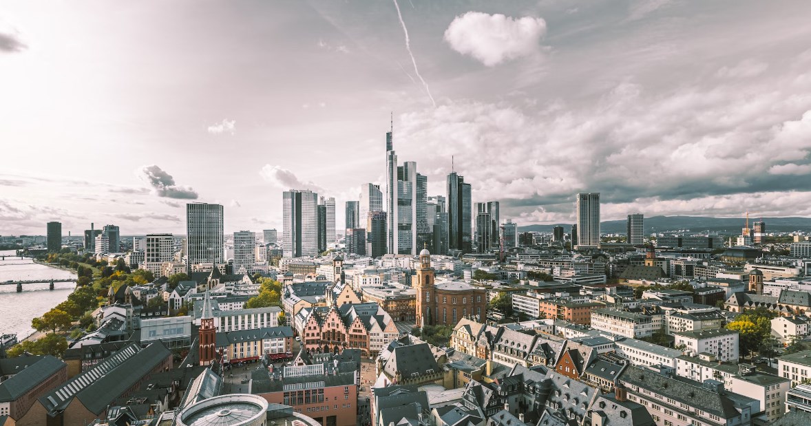 Německé hospodářství churaví, shoduje se pět předních ekonomických institutů