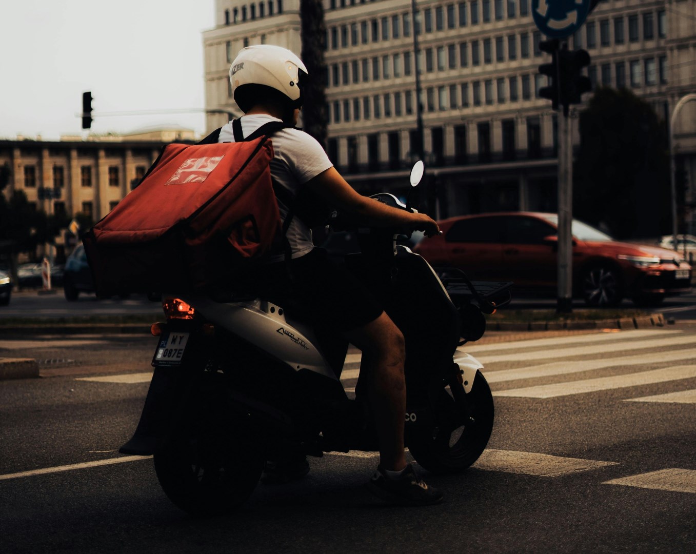 Uber koupí za 270 milionů eur podíl v německé rozvážkové službě Delivery Hero