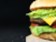 McDonald's výrazně zvýšil čtvrtletní tržby, vyšší ceny lidi neodradily McDonald's výrazně zvýšil čtvrtletní tržby, vyšší ceny lidi neodradily