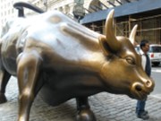 Ekonomický optimismus táhl celou Wall Street na 4týdenní maxima
