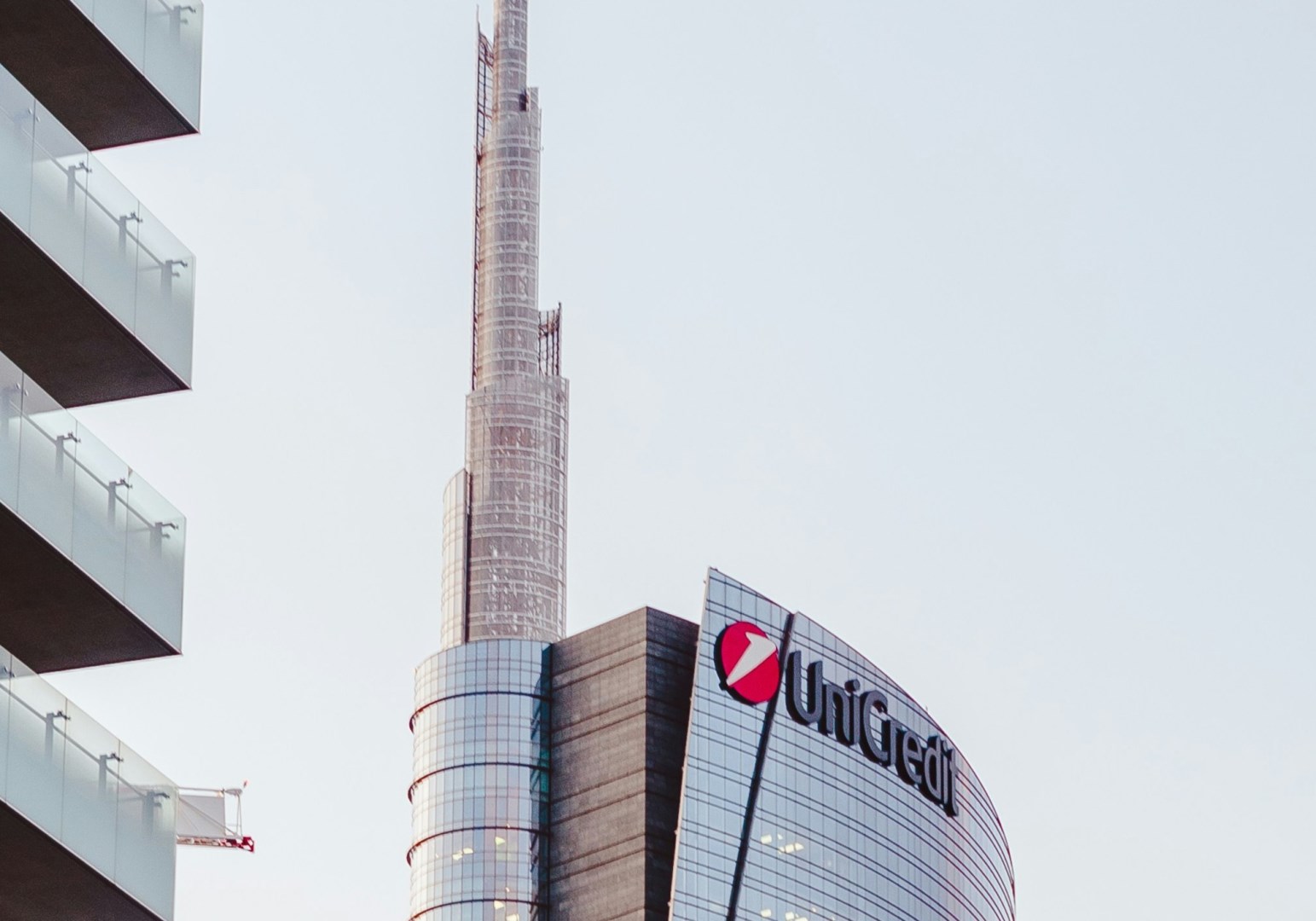 UniCredit už si zajistila v Commerzbank více než 30procentní podíl