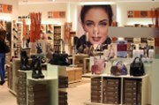 Studie: Globální tržby z prodeje luxusního zboží letos vystoupí na další rekord