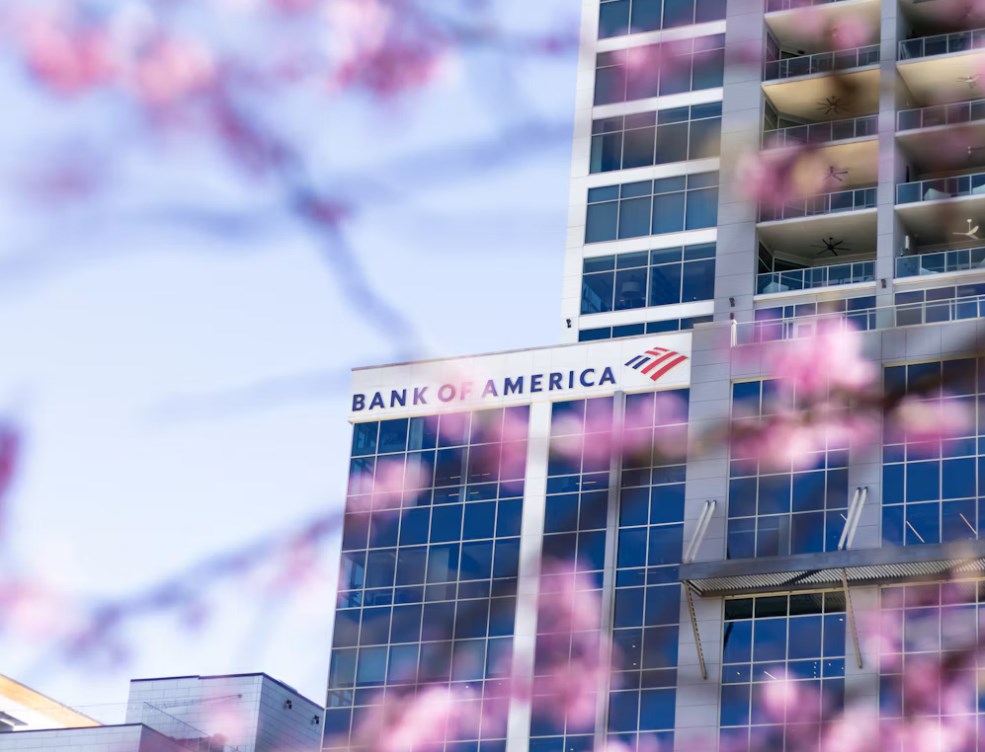 Bank of America zaplatí přes 1,2 miliardy dolarů za porušení pravidel proti praní špinavých peněz