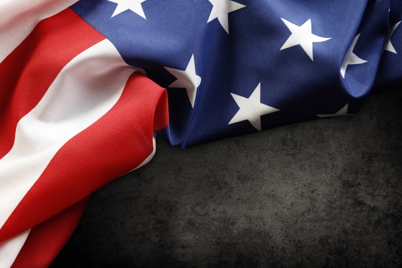 Trumpova labuť a Evropa na vlastních nohou