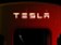 Část akcionářů Tesly chce, aby Musk vrátil akcie za 13 miliard dolarů za převzetí SolarCity. Firmu měl k převzetí donutit Část akcionářů Tesly chce, aby Musk vrátil akcie za 13 miliard dolarů za převzetí SolarCity. Firmu měl k převzetí donutit