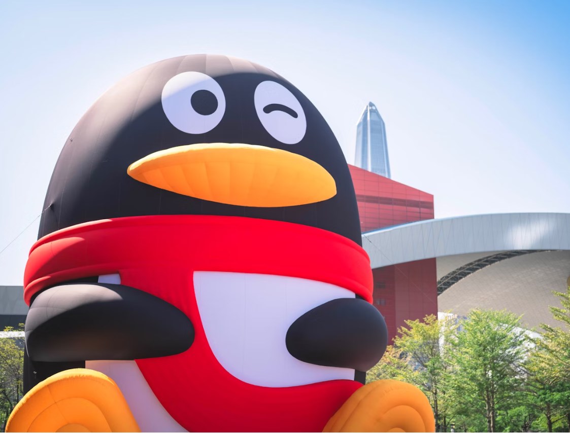 Čínský gigant Tencent překonal očekávání, AI využívá chytře a efektivně