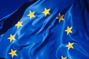 Revize posílá ekonomiku eurozóny o něco výše, díky vývozu