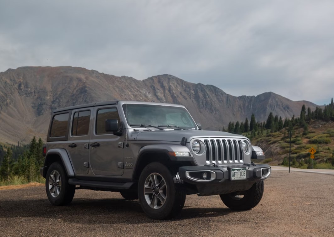 Pozitivní kvartál Stellantisu zastínily obavy z jednorázových nákladů