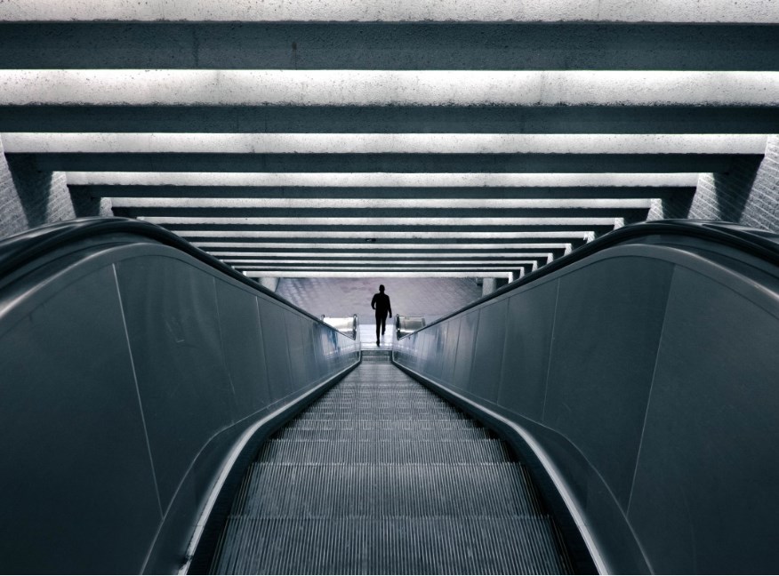 Akcie i dluhopisy obrátily dolů a data je v tom podpořila