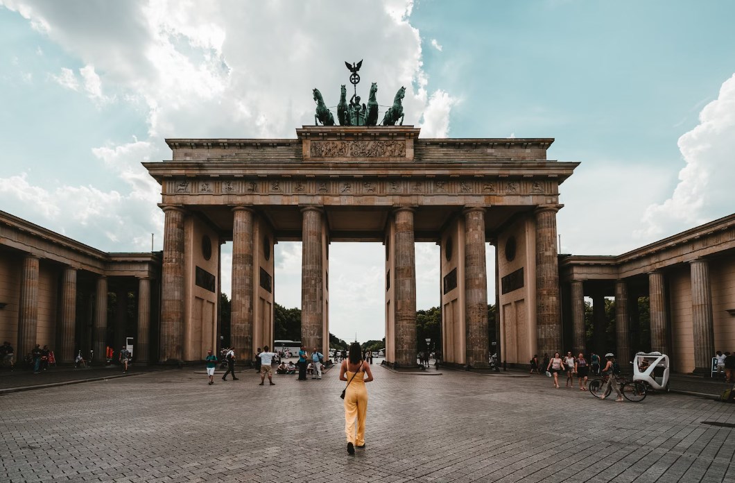 Německá inflace v březnu zpomalila na 2,2 procenta