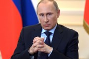 Putin láká čínské investice, ruská ekonomika na hranici recese