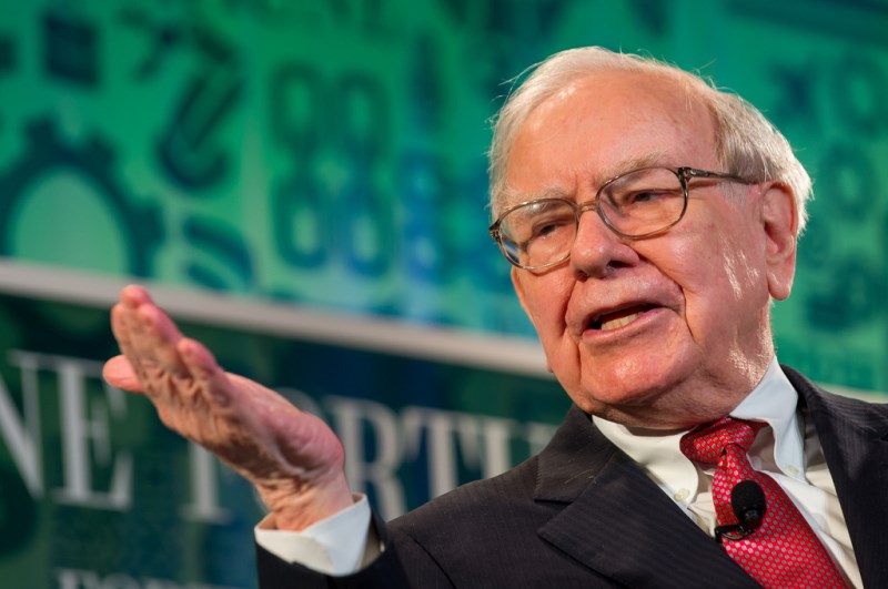 Buffett: Odchod Řecka by mohl být spíše pozitivní; pravidla musí platit pro všechny