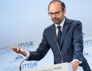 Francouzská vláda ustoupila žlutým vestám, odloží zvýšení daně