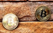 Wired.com o plýtvání jménem bitcoin