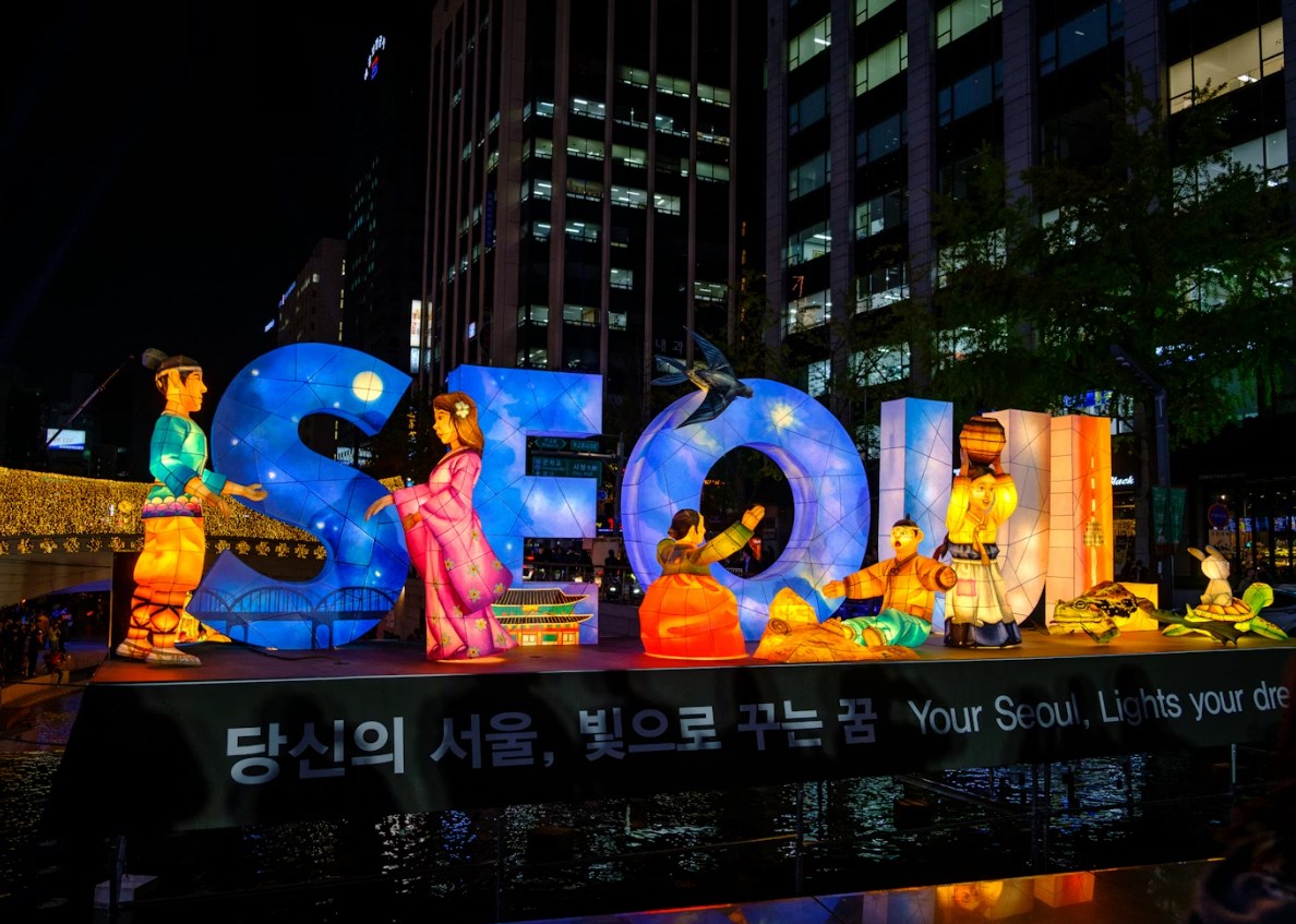 Nejhorší den za půl století. Jihokorejský akciový index se propadl o dvanáct procent