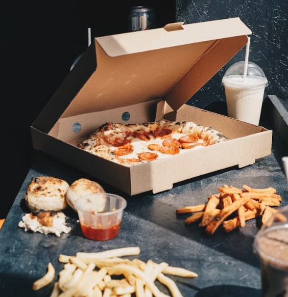 Uber chce převzít vlastníka Foodory. Za Delivery Hero nabízí přes 14 miliard dolarů