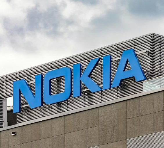 Nokia zainvestuje 4 miliardy dolarů do AI v USA