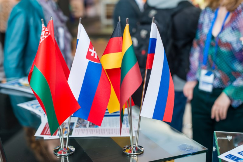 Zahraniční obchod USA vytváří stále větší deficity