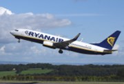 Zisk Ryanair vzrostl i přes vyšší platy pilotů (komentář analytika)