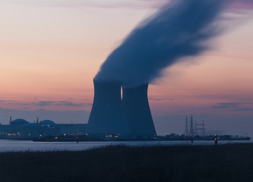 KHNP se dohodla s Westinghouse, Rio Tinto a Glencore zvažují fúzi, Světová banka varuje před dopady amerických cel a futures jsou zelené
