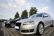 Prodej aut v EU v listopadu klesl o 12 procent