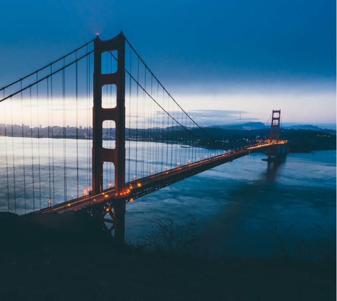 Americká ekonomika zrychlila nepatrně, ale při silné soukromé spotřebě