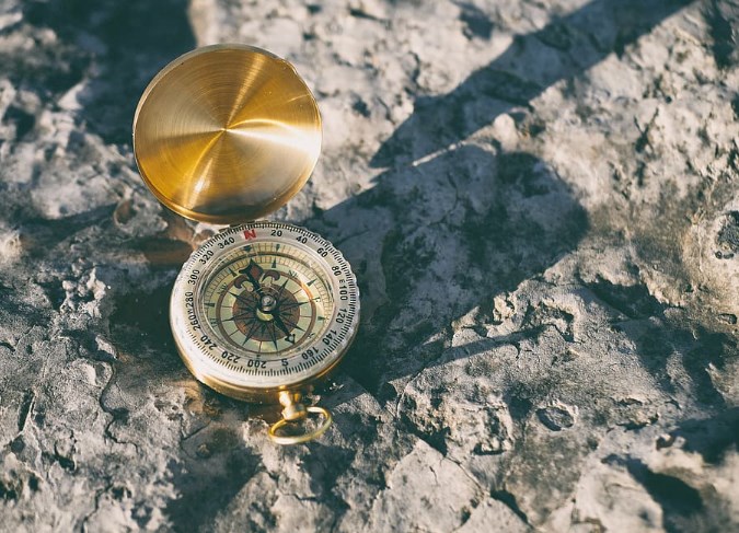 Výhled na druhé pololetí? Podle investorů o moc růžovější nebude