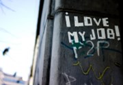 Proč mladí lidé předstírají, že milují svou práci?