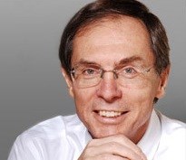 Švejnar o privatizaci: Měli jsme prodávat i do zahraničí, bylo by na reformy