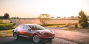 Tesla bude sedan Model 3 vyráběný v Číně vyvážet do Evropy