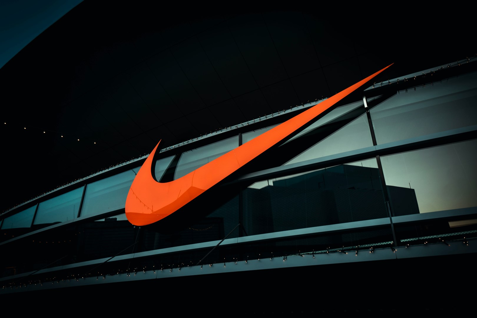 Nike po 18 letech vypadne z indexu S&P 100, akcie jsou nejlevnější za více než dekádu