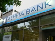 Řecká Alpha Bank doplnila kapitál díky úspěšné emisi akcií, vyhnula se zestátnění