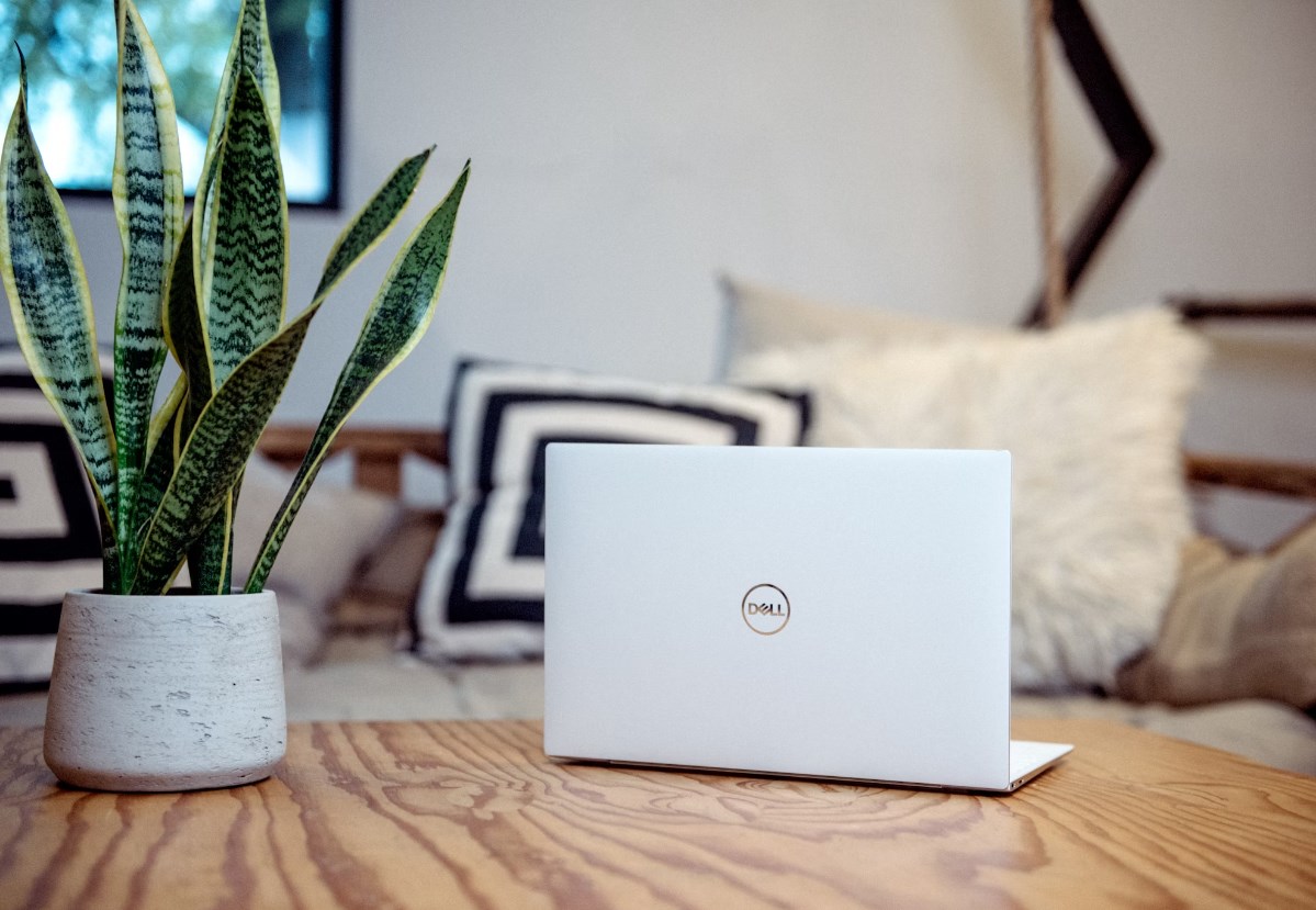 Dnes vyjdou údaje o inflaci v eurozóně a PCE, který sleduje Fed. Dell se v prodlouženém obchodování propadl a futures jsou smíšené