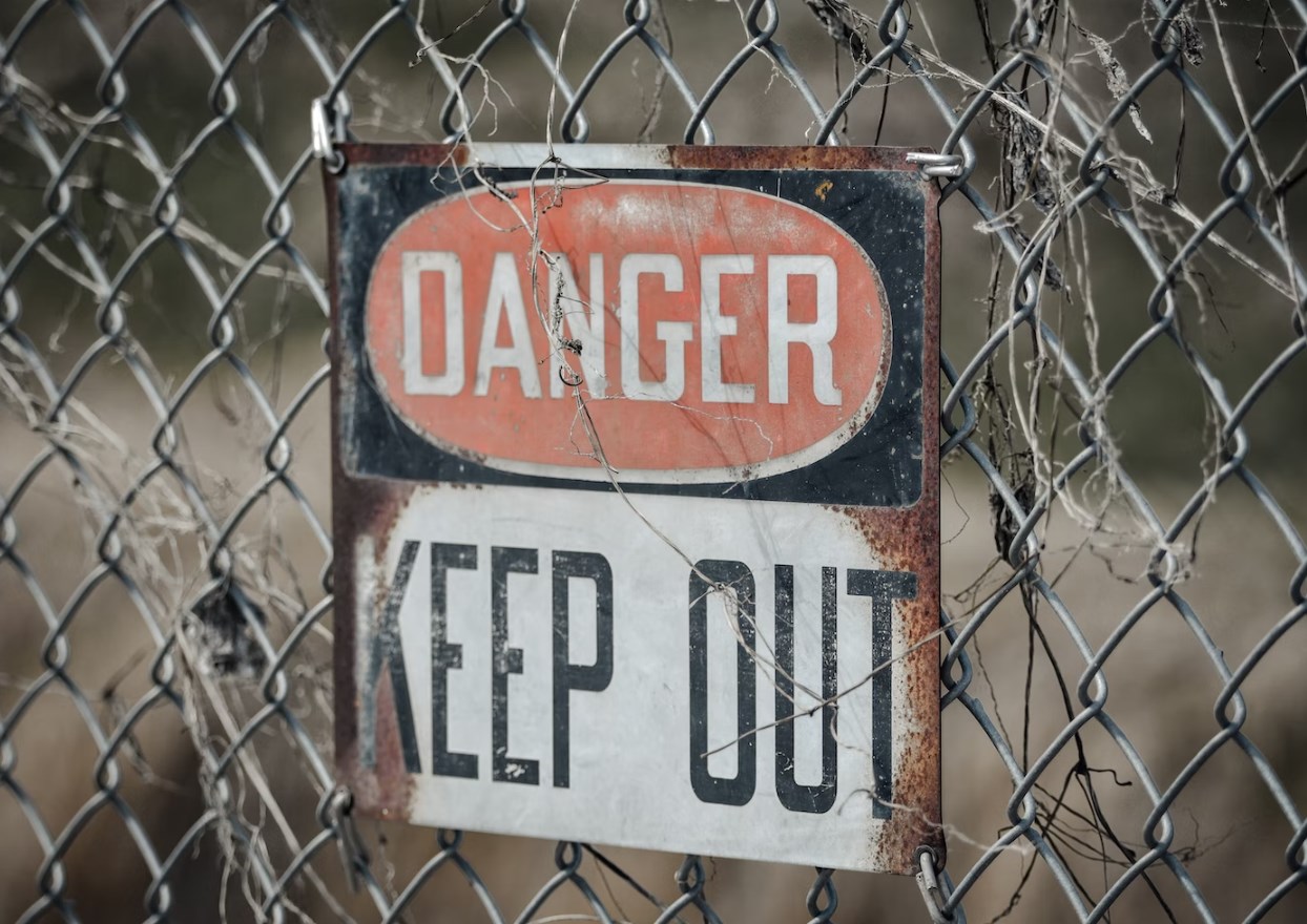 Trhy ignorují Fed i chmurnou realitu na korporátních ziscích, varuje medvěd Wilson