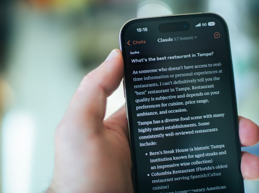 Anthropic odmítá požadavky Pentagonu na neomezené využití své AI
