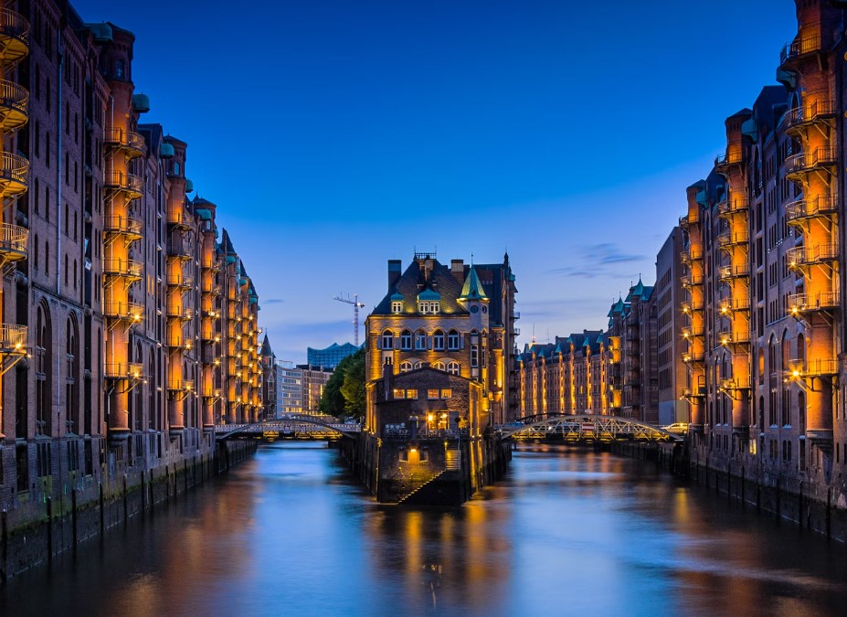 Téměř třetina německých podniků očekává příští rok zhoršení hospodářské situace