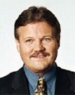 Škromach chce rušit přebytečné úřady a ušetřit tím peníze