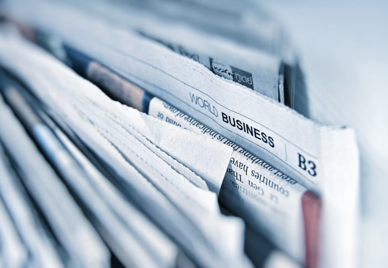 Letošní schodek rozpočtu nebude nutné navyšovat, řekl ministr financí, a Británie by mohla oznámit dohodu o Severním Irsku