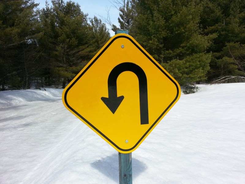 Obrat přišel s americkými daty - akcie i výnosy zamířily dolů