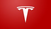 Tesla Motors chce získat 500 mil. USD prodejem akcií; Musk chce víc peněz na rozvoj