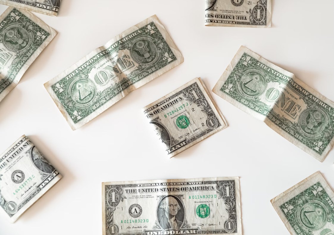 Hladké přistání je pravděpodobné, pokles sazeb o 25 bazických bodů by přinesl „něco pro každého“